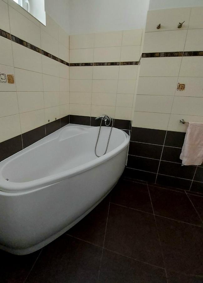 Klostrmanka - Děčín, Letná Apartamento Exterior foto